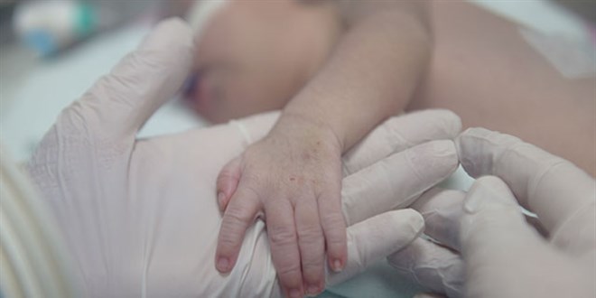 Koronavirüslü anne adaylarının erken doğum riski fazla