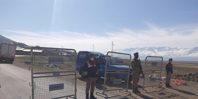 Erzincan'da bir köy karantinaya alındı