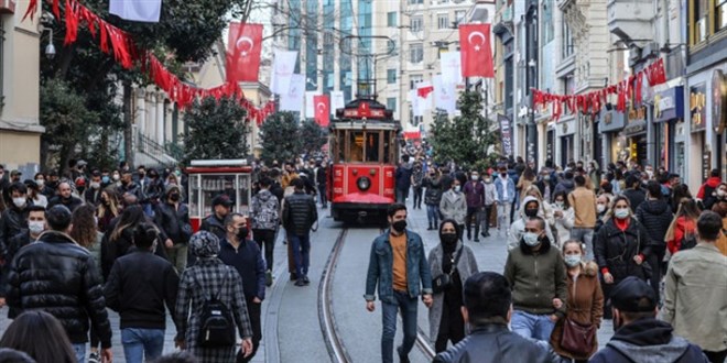 Hastaneler dolmadıkça kısıtlamaya gidilmeyecek