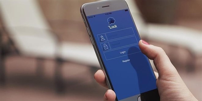 FETÖ'cü vali ve kaymakamlara byLock yüklü tablet hediye edilmiş