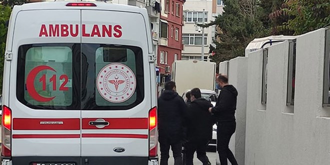 Maske uyarısı yapan sağlık çalışanlara saldırdı, 'pişmanım' dedi