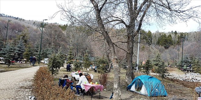 �ubuk Karag�l normalle�meyle birlikte ziyaret�ilerini a��rl�yor