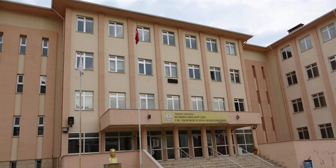 6 öğrencinin testi pozitif çıktı, 54 öğrenci karantinaya alındı