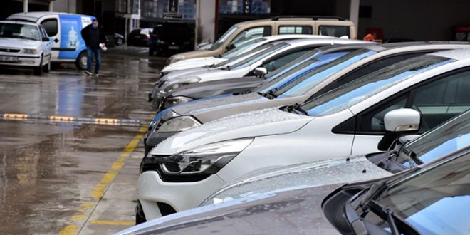 �kinci el otomobildeki vade d�zenlemesi, piyasay� hareketlendirdi