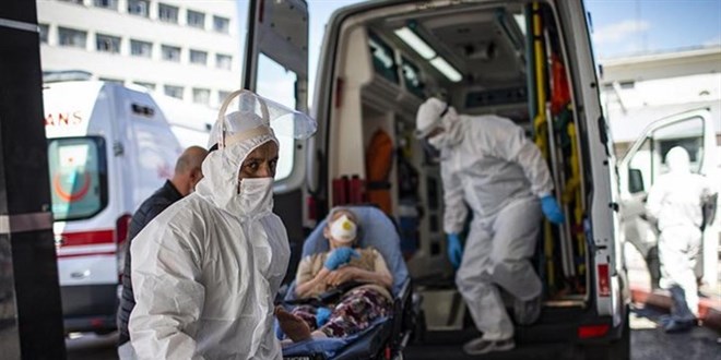 Türkiye'nin koronavirüsle mücadelesinde son 24 saatte yaşananlar