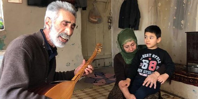 Otizmli çocuğun babasından yüreklere dokunan beste