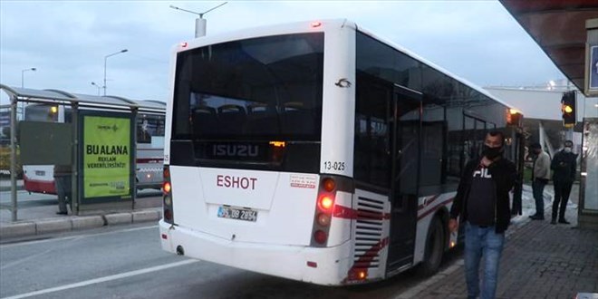Belediye otobüsünde HES kodunu göstermedi, tepki gösteren yolcuyu bıçakladı