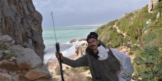 Da evine yerleti, haftada 2 bin lira kazanyor