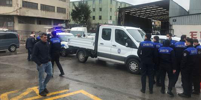 Denetimde saldırıya uğrayan 3 zabıta memuru, hastaneye kaldırıldı