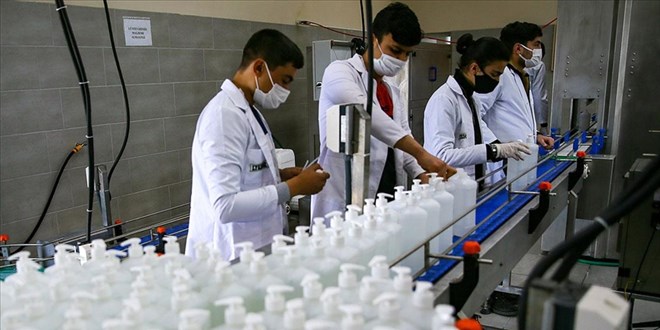 Meslek lisesi rettii dezenfektanlarla ihracata balad