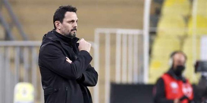 Fenerbahçe, Erol Bulut ile yollarını ayırdı