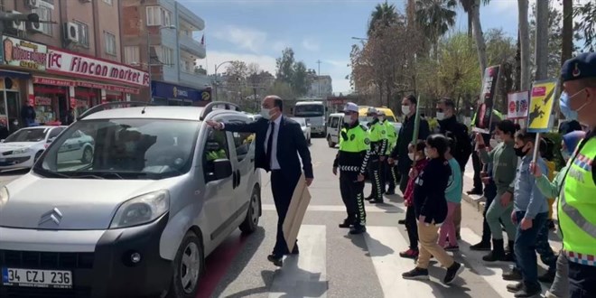 Kaymakam ezilmekten son anda kurtuldu
