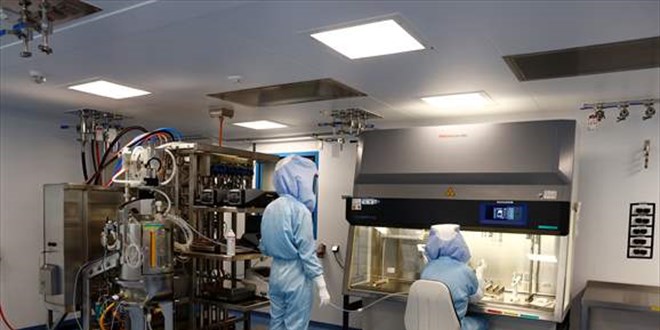 BioNTech'in Marburg'daki aşı üretim tesisinin kapıları gazetecilere açıldı