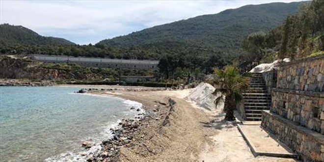 Otel sahiline 'beyaz kum' grnml mermer tozu dkm