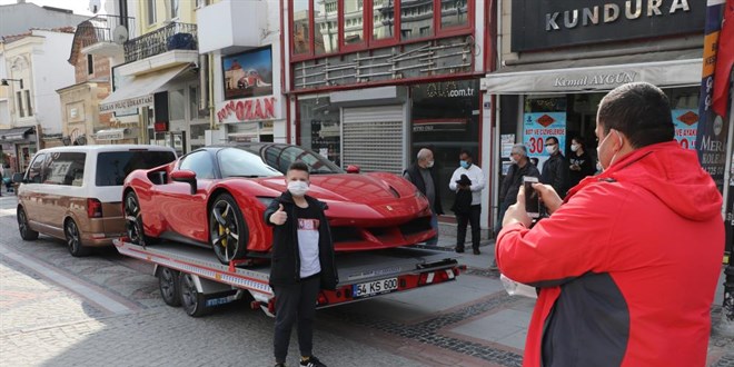 Edirnelilerin 'Ferrari' ile imtihanı: 10 numara 5 yıldız