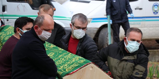 Şube müdürü koronaya yenik düştü