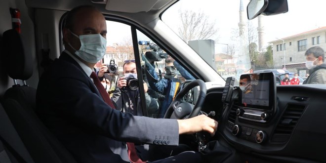 Yeni araçlar hizmete girdi: İlk testi Vali yaptı