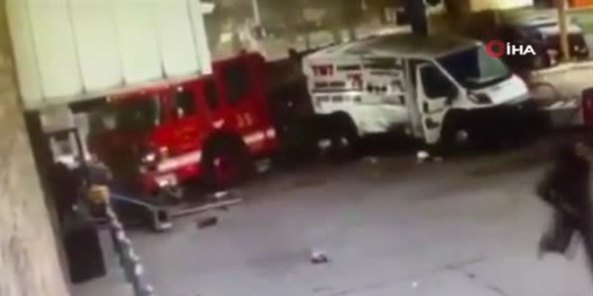 Yangına giden itfaiye aracı yangın çıkardı: 7 yaralı