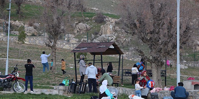 En az vaka olan Şırnak'ta, piknik alanları doldu