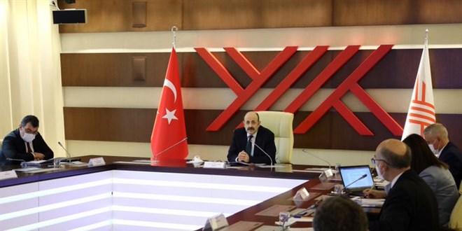 YÖK Başkanı, 16 üniversitenin rektörüyle buluştu