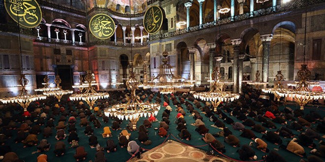 İlahiyatçılar ve kanaat önderleri: İslam bizi korumak içindir