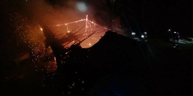 Yangnda babas evde sand, kalp krizinden hayatn kaybetti