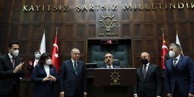 CHP'den ayrılıp AK Parti'ye katıldı! İşte ilk sözleri