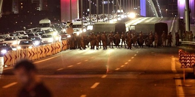 Yüzde 72,7 'Darbeye karşı sokağa çıkarım' diyor