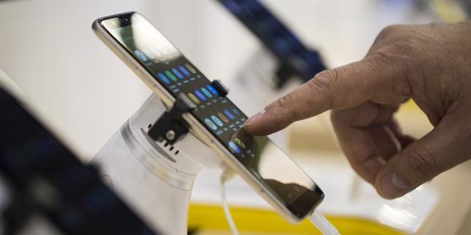 Akıllı telefon harcamaları son bir yılda yüzde 50 arttı