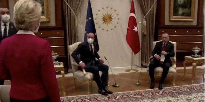Bakan Çavuşoğlu'ndan AB Heyetine oturma düzeni açıklaması