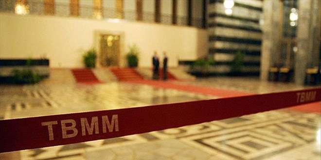 TBMM'de Kovid-19 önlemi: Ziyaretçi yasağı getirildi