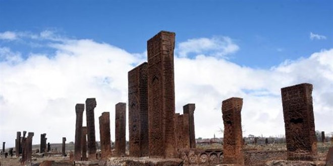 Ahlat'ın anıt mezarları, dünyaya tanıtılacak
