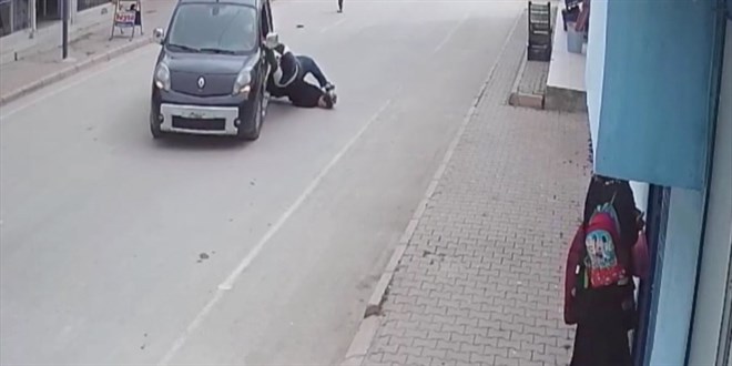 2 kardeşin yerde sürüklenerek yaralanmasına neden olan kapkaç zanlısı tutuklandı