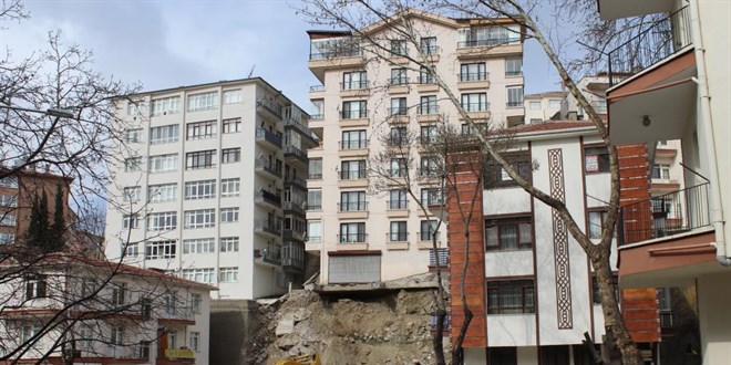 Çöken istinat duvarına ilişkin 3 kişinin ifadeleri ortaya çıktı