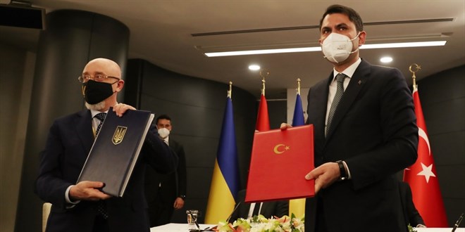 Kırım Tatarları için Ukrayna'da 500 konut inşa edilecek
