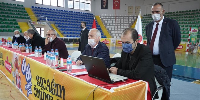 ÇAYKUR'da 300 mevsimlik işçi kadrosu için 35 bin 412 kişi yarıştı