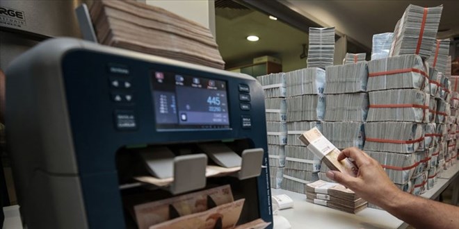 Bankaların hisselerinin yüzde 80,3'ü üç büyük hissedarda
