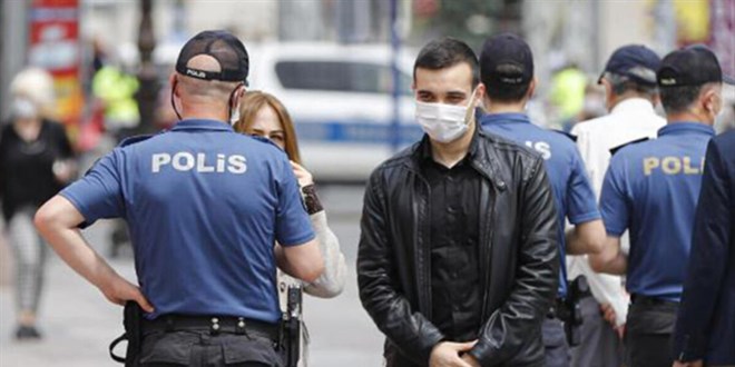 EGM, 'maske cezas' mesajna kar vatandalar uyard