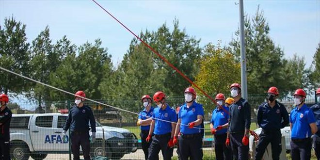 Cezaevi personelinden oluan 'CEKUT' afetlerde hayat kurtaracak