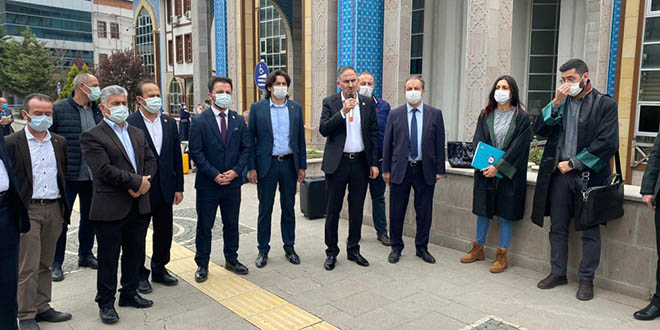 'Zorbalık Yapan Değil, Hakkıyla Mücadele Eden Kazanacaktır'