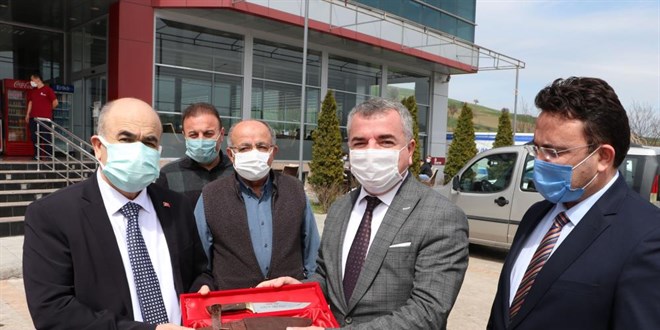 Validen aşı uyarısı: Sırası gelen yaptırsın