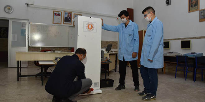 Meslek lisesi UV ışınla hava temizleme cihazı üretti