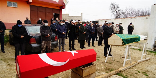 Ölüm, askeri ve babasını aynı gün yakaladı