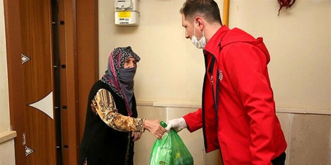 Soylu'dan salgın sürecinde evlere hizmet götüren Vefa Sosyal Destek Gruplarına teşekkür