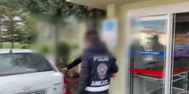 Başkent'te 47 eski askeri öğrenciye FETÖ operasyonu
