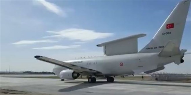TSK'nın E-7T HİK uçağı, ilk defa farklı NATO ülkesi hava sahasında