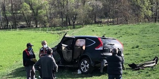 Olur Kaymakamı ve Belediye Başkanı trafik kazasında yaralandı