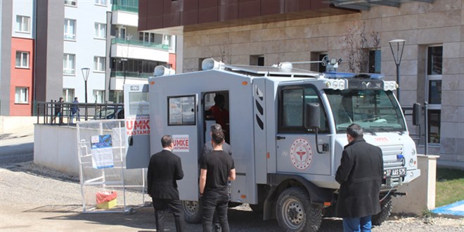 Kastamonu'da, mobil PCR test aracı kullanımına başlandı