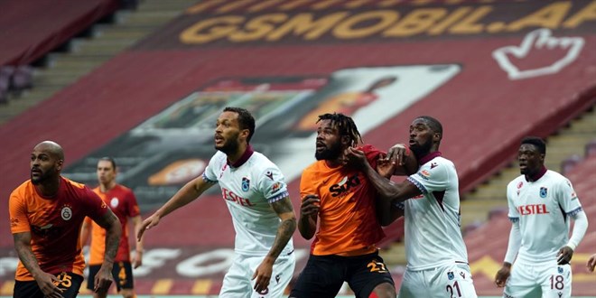 Galatasaray evinde 4 maçtır kazanamıyor