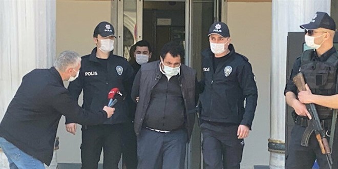 Cep telefonuna bakarken kaza yapan otobüs şoförü tutuklandı